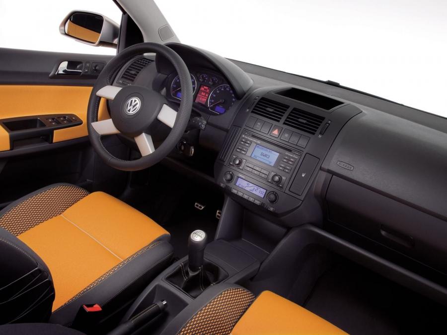  Volkswagen CrossPolo 2006 года  (фото 62 из 75)